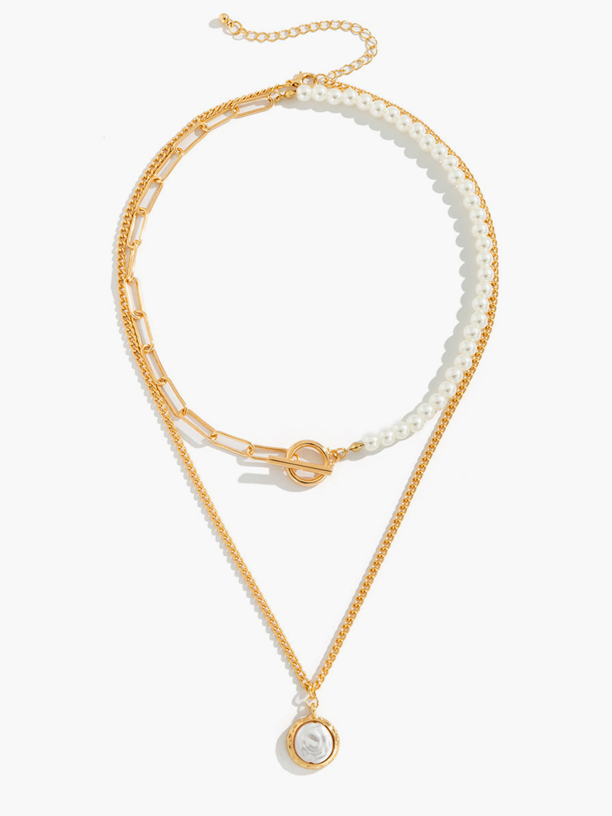 Halsband med skivhänge i konstpärla