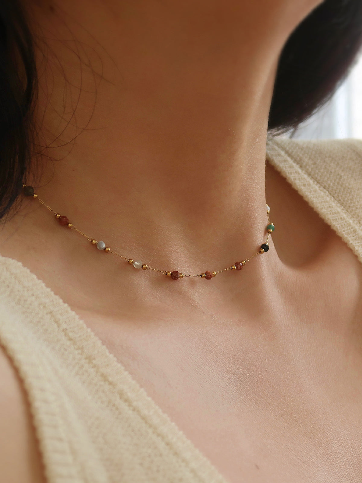 Färgglatt pärlhalsband