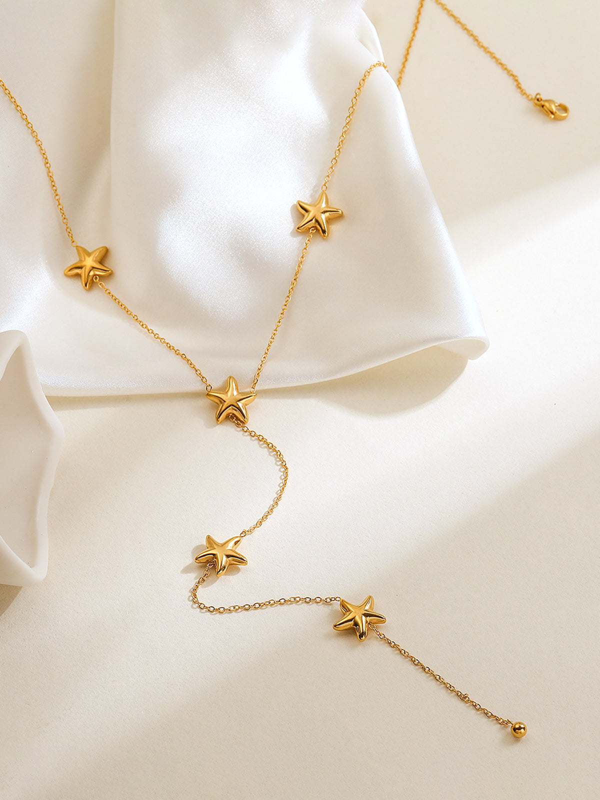 Goldene Sternquastenkette