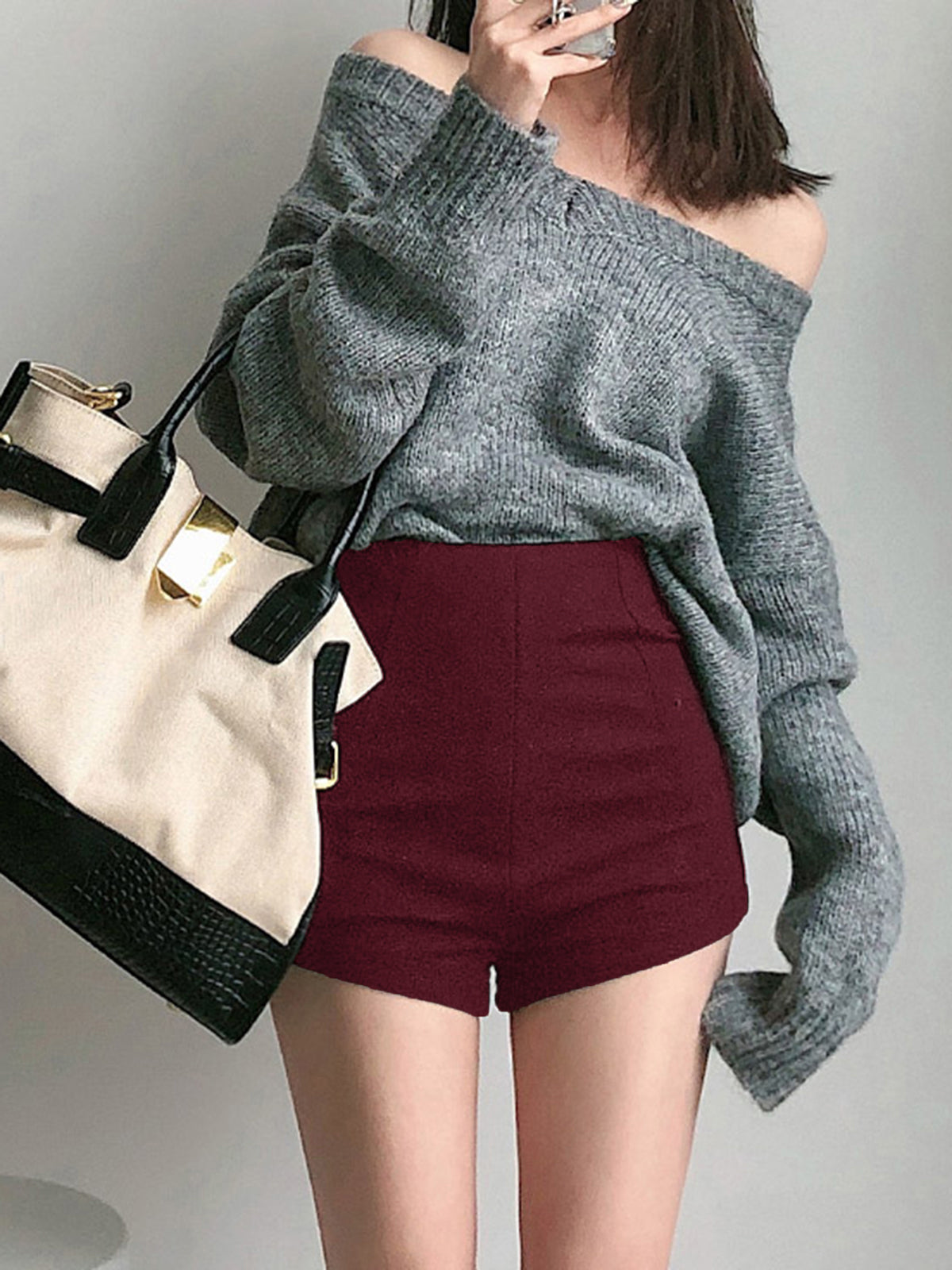 Enfärgade shorts med hög midja och dragkedja