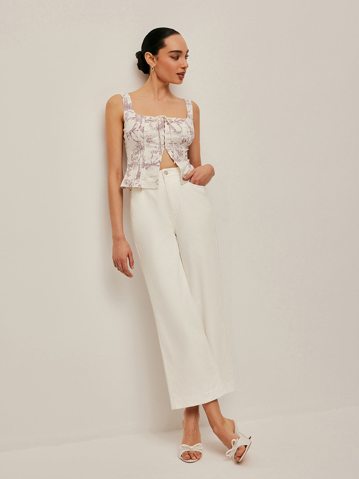 Jeans mit hoher Taille und weitem Bein