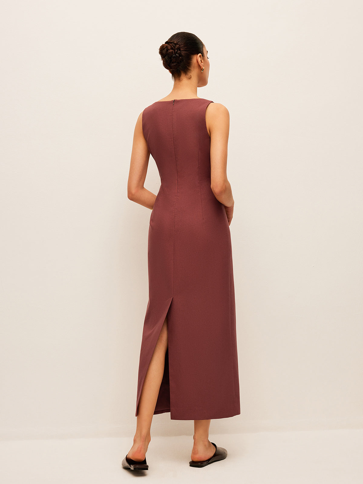 Kleid aus Baumwolle und Leinen mit Rückenschlitz
