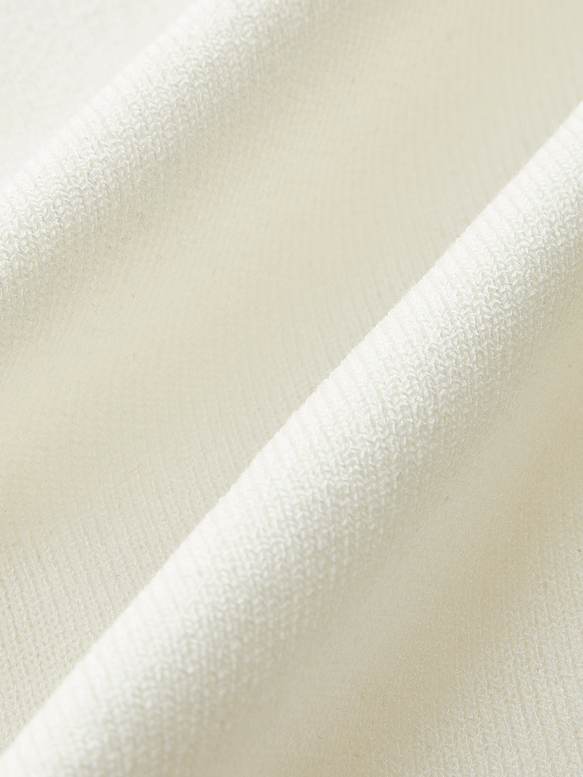 Ärmelloses Oberteil mit Muschel-Knopfdetail