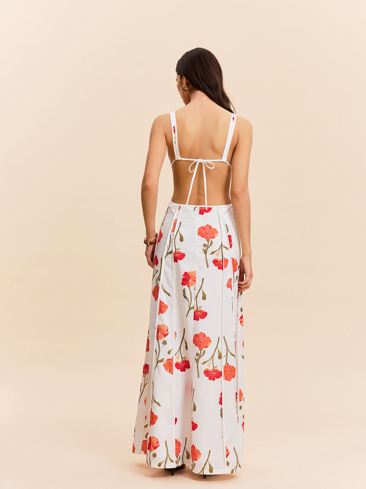 Kleid mit Blumenmuster und Cut-Outs zum Binden am Rücken