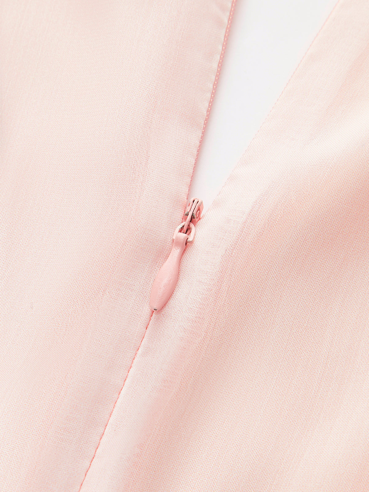 Halbtransparentes Kleid mit Ballonärmeln und Blumenmuster und Bindedetail