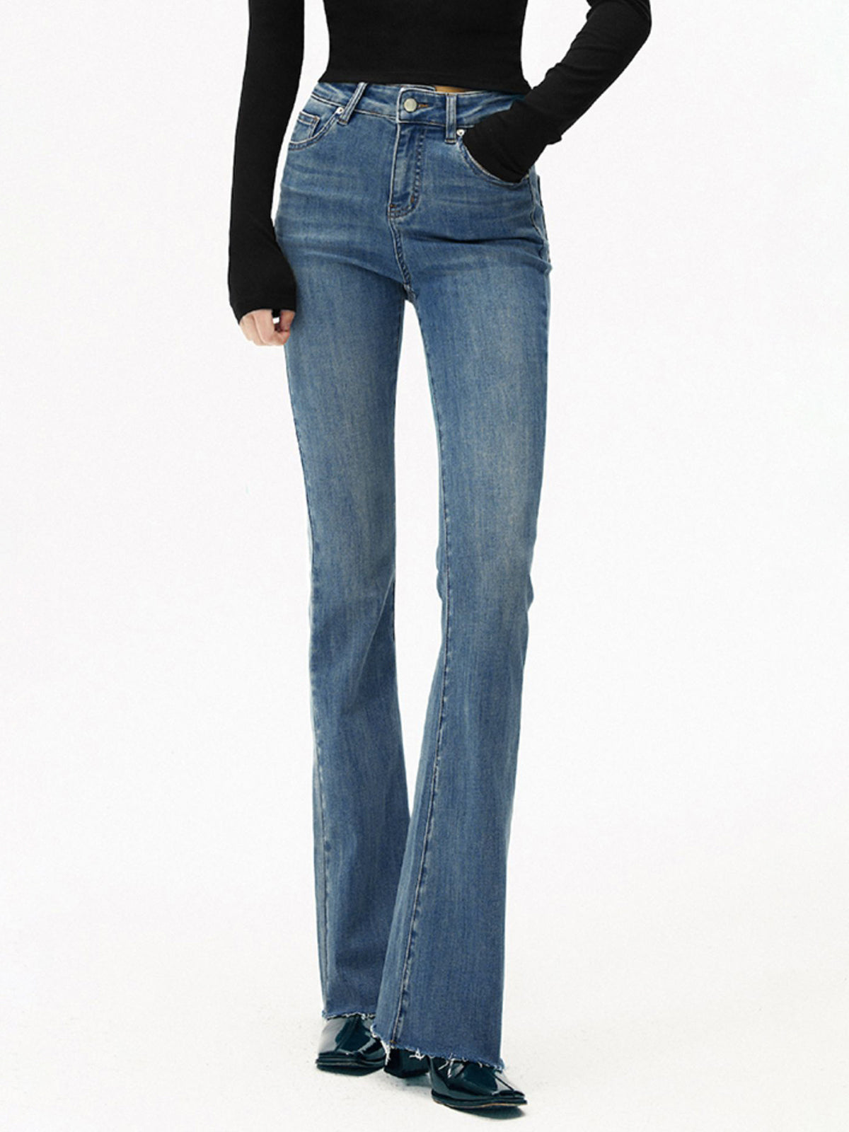 Bootcut-Jeans mit hoher Taille
