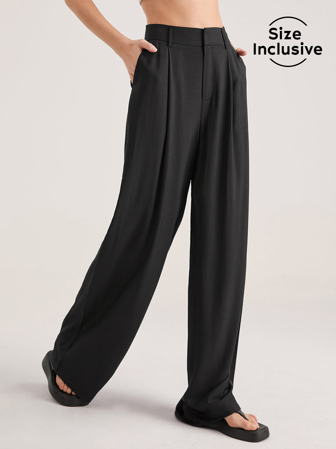 Übergroße Hose mit hoher Taille und Bügelfalten vorne 