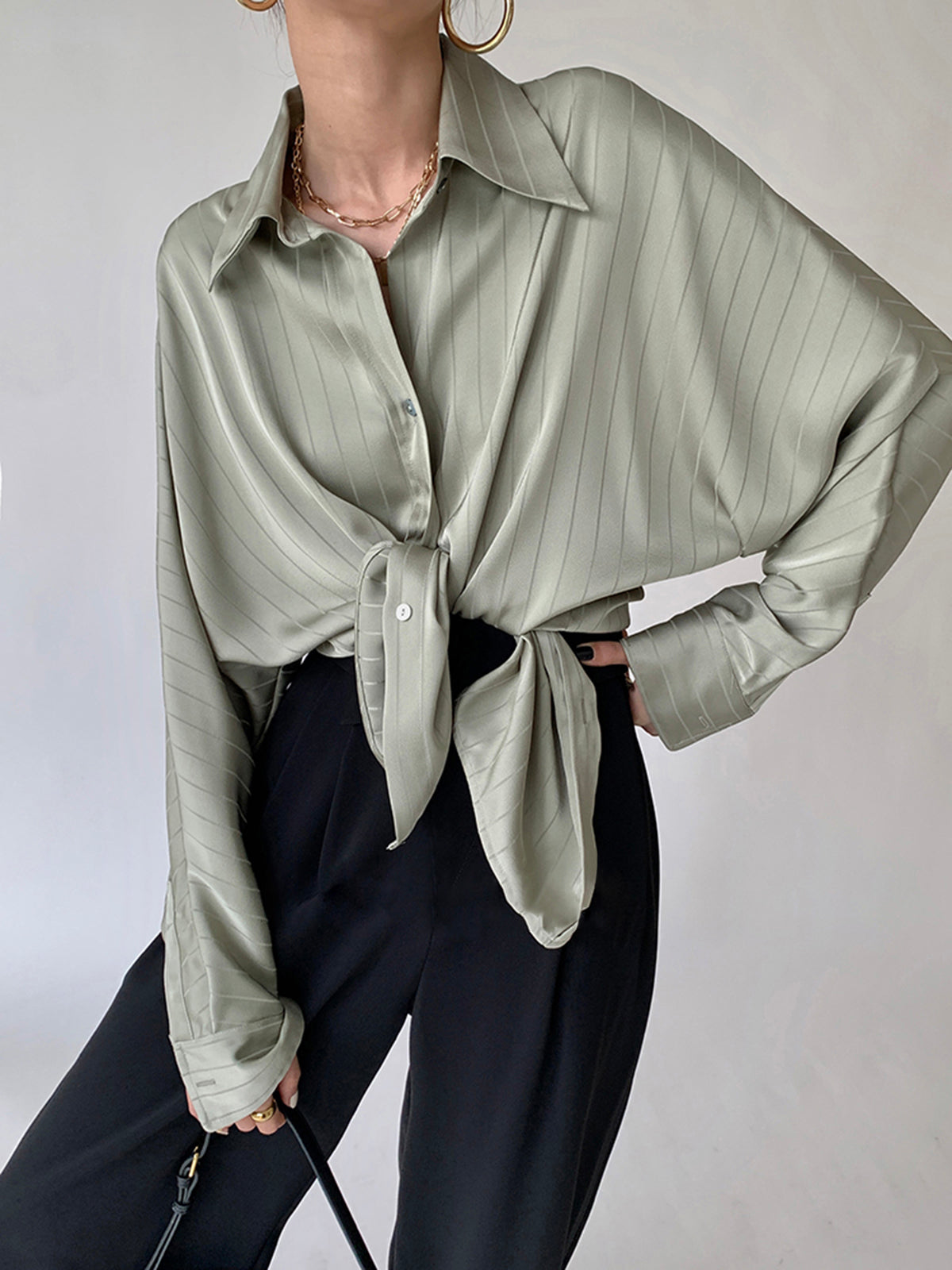 Charlotte Oversized Skjorta Med Knappar Och Krage 
