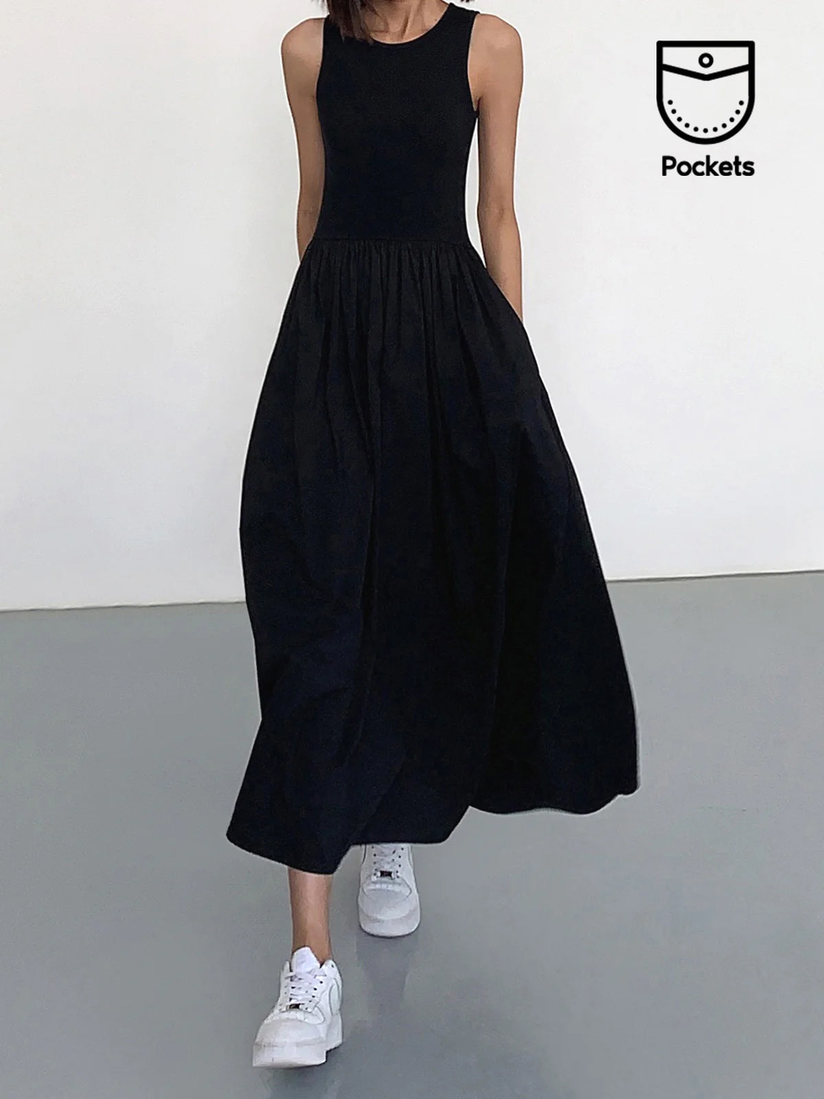 Freizeit-Langkleid mit Rundhalsausschnitt 