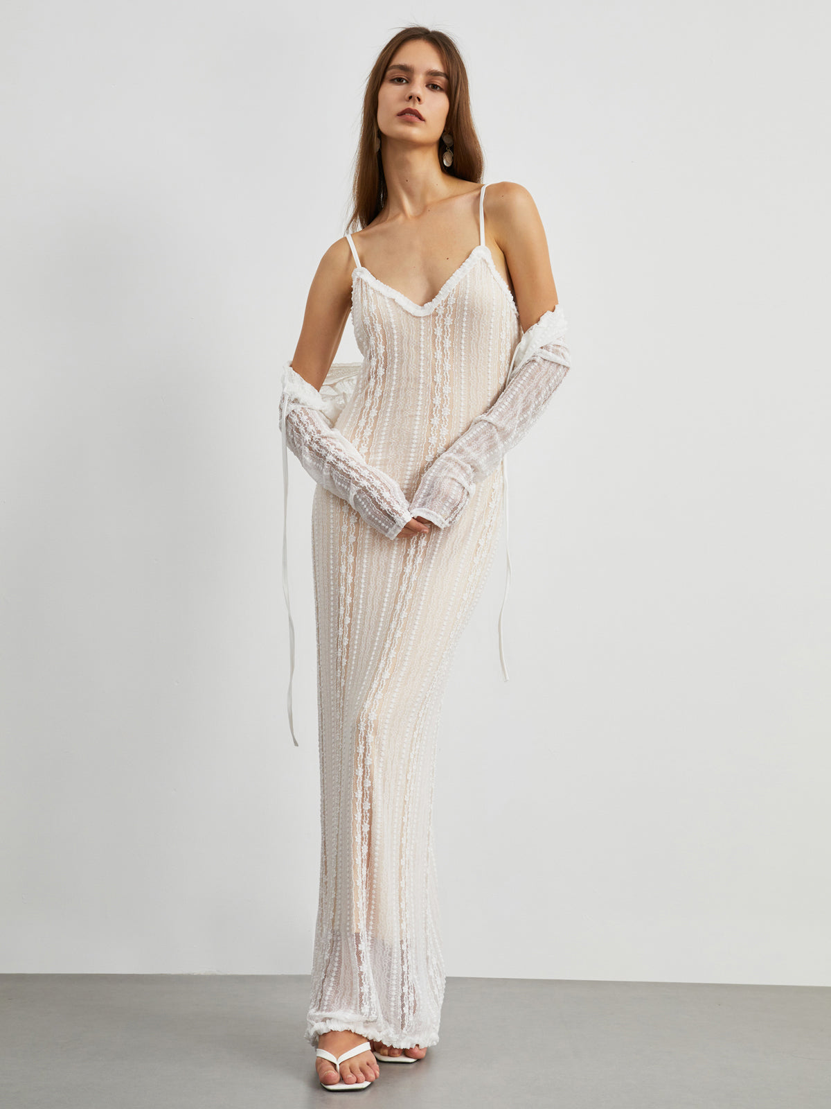 Zweiteiliges langes Bolero-Kleid mit floraler Spitze und Struktur 