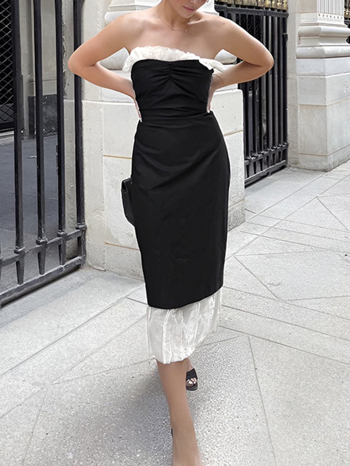 Patchwork-Midikleid mit Rüschensaum 