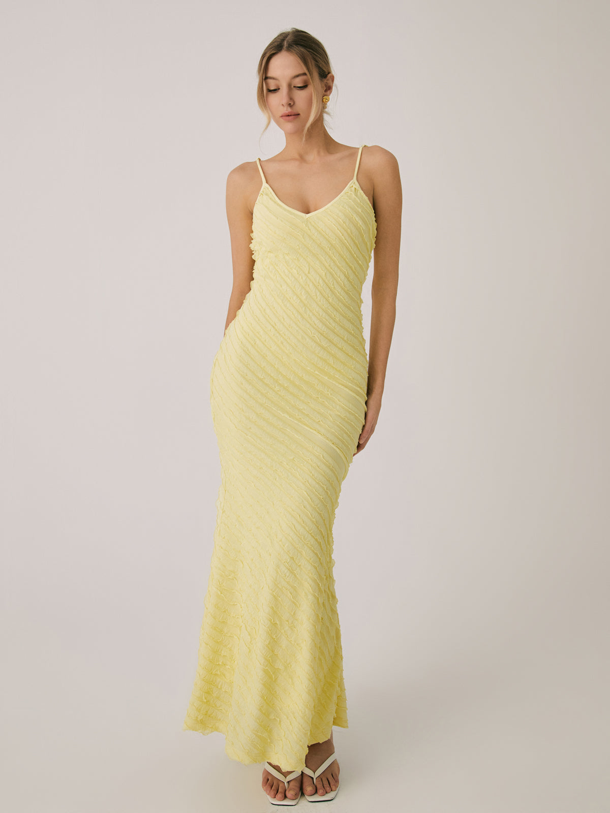 Rückenfreies, schlichtes Cami-Midikleid 