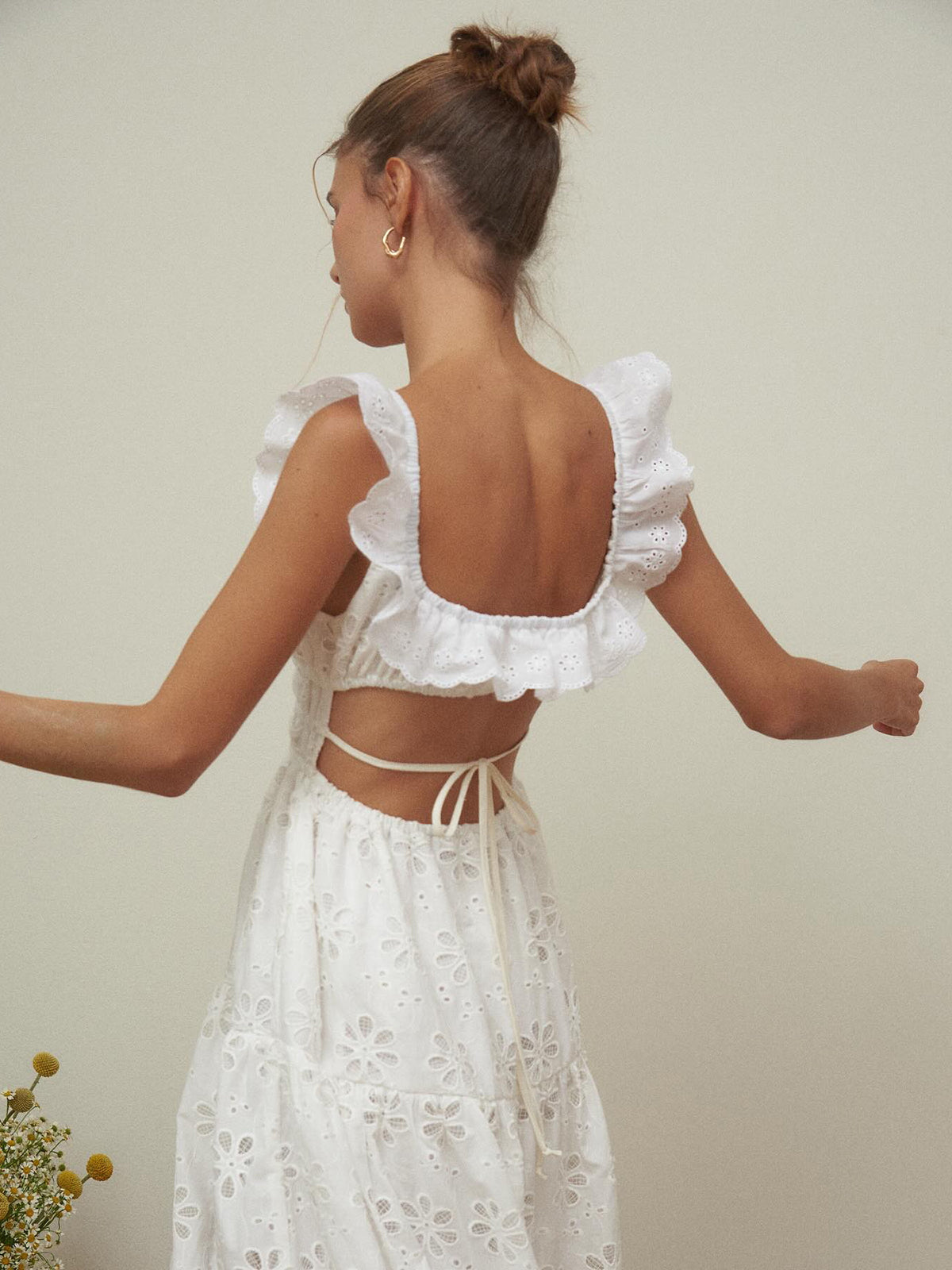 Sundrenched – Langes Kleid aus Baumwolle mit Ösenstickerei 