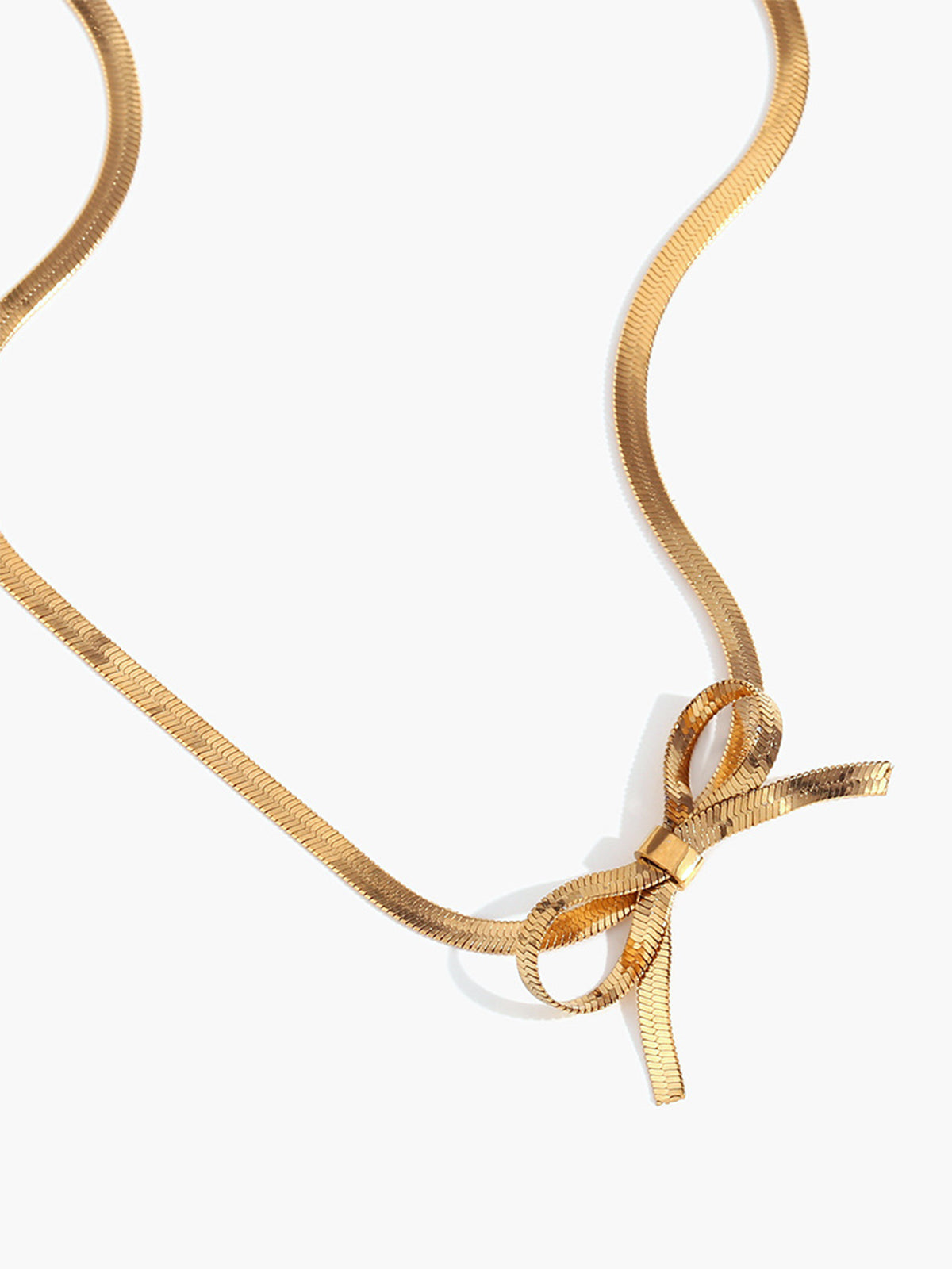 Goldene Schleifenkette 