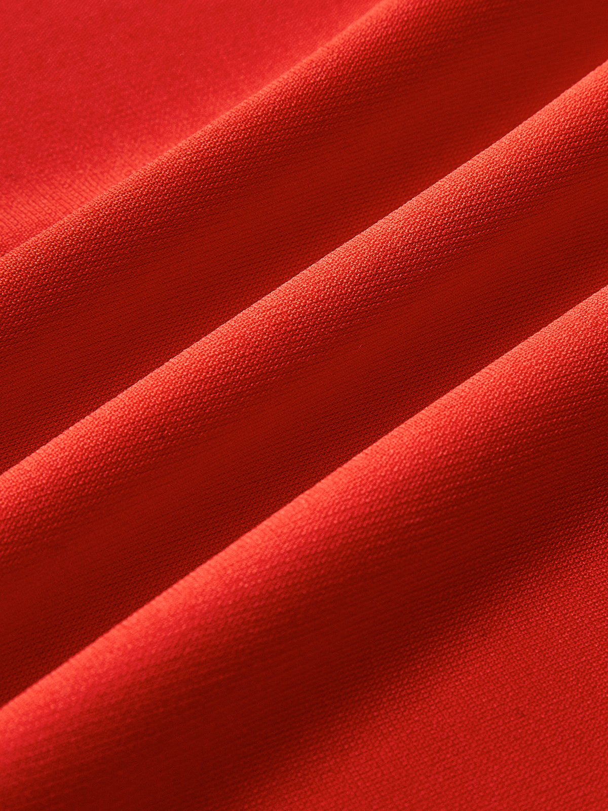 Beloved – Langes, ärmelloses Kleid mit Knoten 