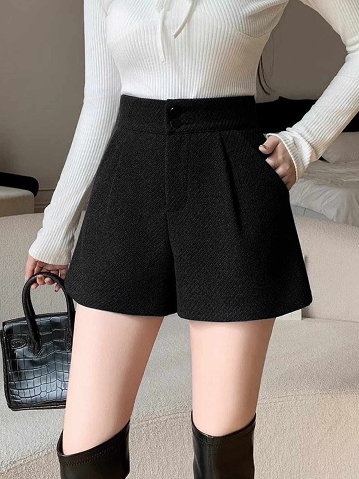 Shorts aus Tweed mit mittelhoher Taille und weitem Bein 