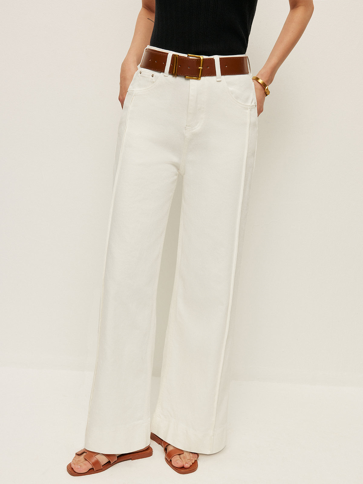 High-Waist-Hose mit Taschen und Gürtel 
