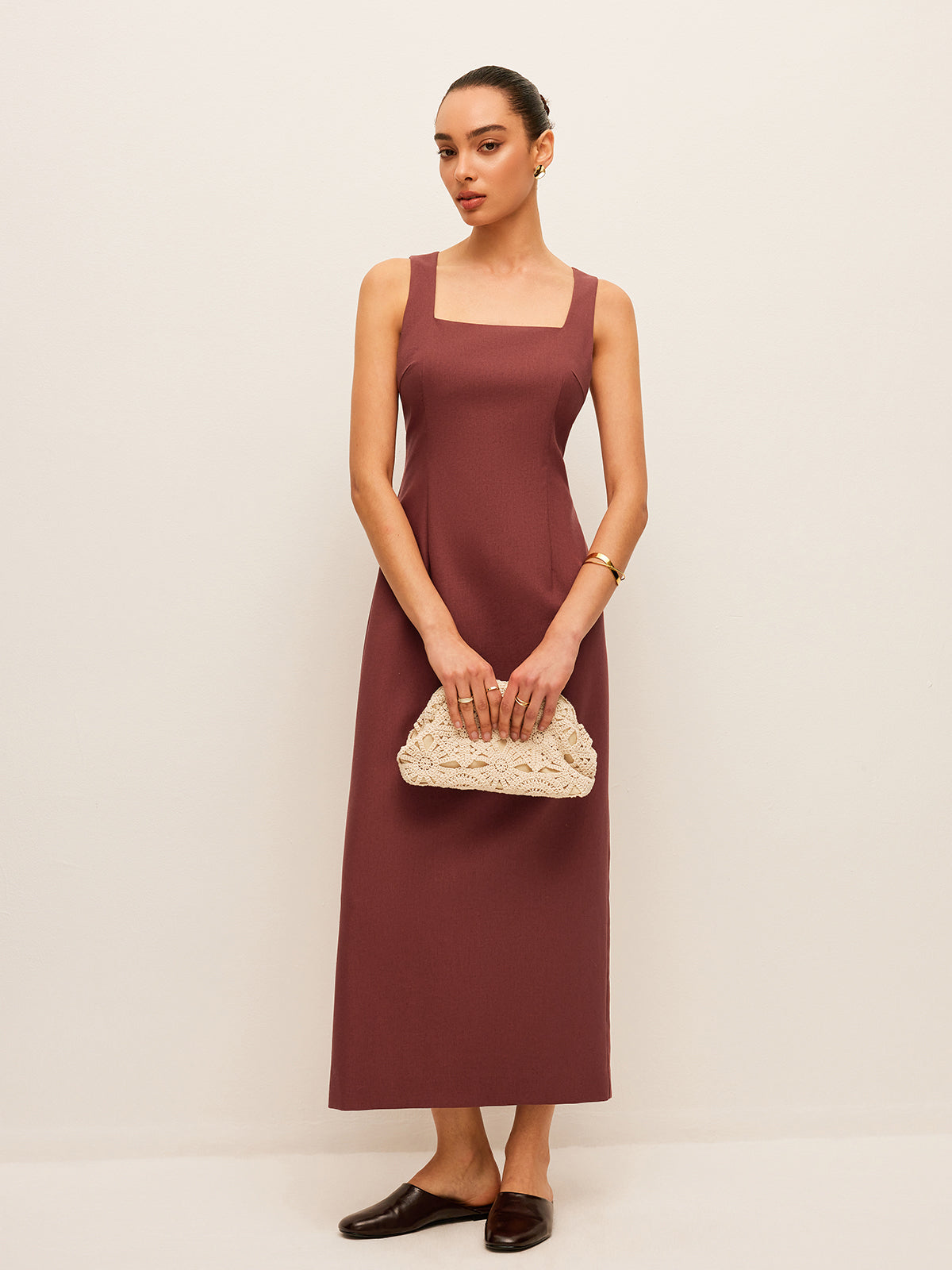 Kleid aus Baumwolle und Leinen mit Rückenschlitz 